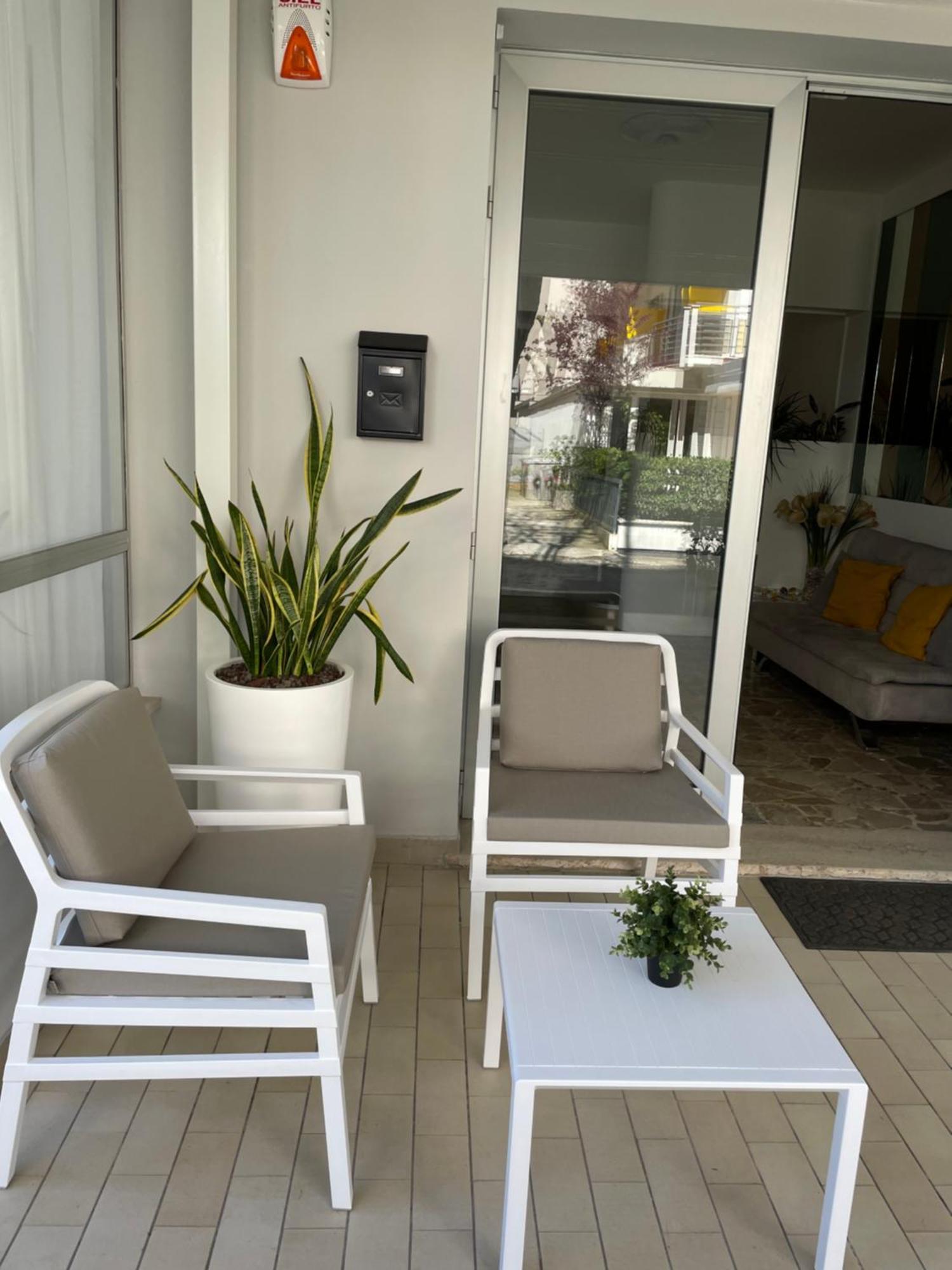 Hotel Barbiani Riccione Exterior foto